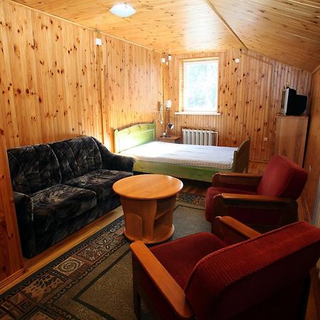 Eaklimu Kaimo Turizmo Sodyba Iesnale Guest House Babrungenai Екстериор снимка