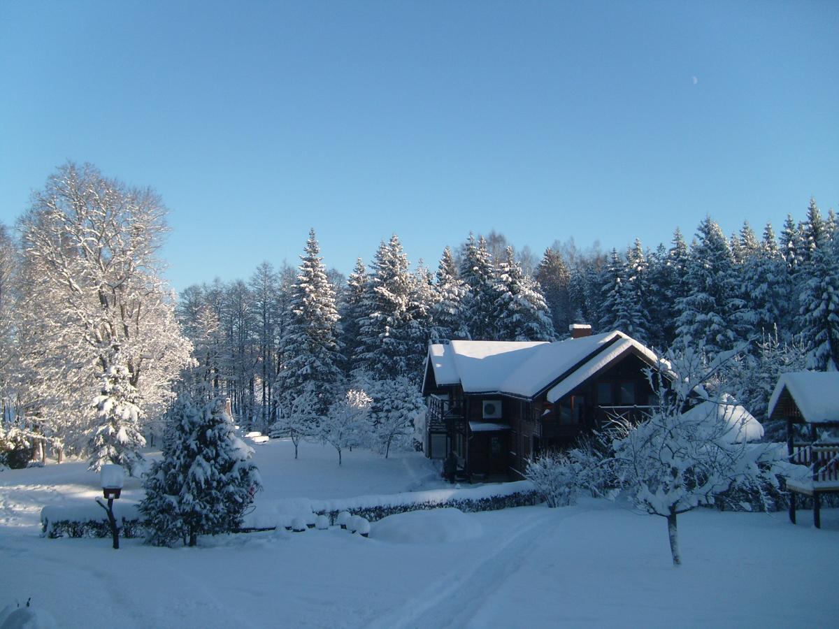Eaklimu Kaimo Turizmo Sodyba Iesnale Guest House Babrungenai Екстериор снимка